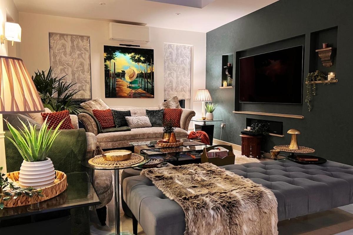 The River House - Designer Home Teddington Bagian luar foto